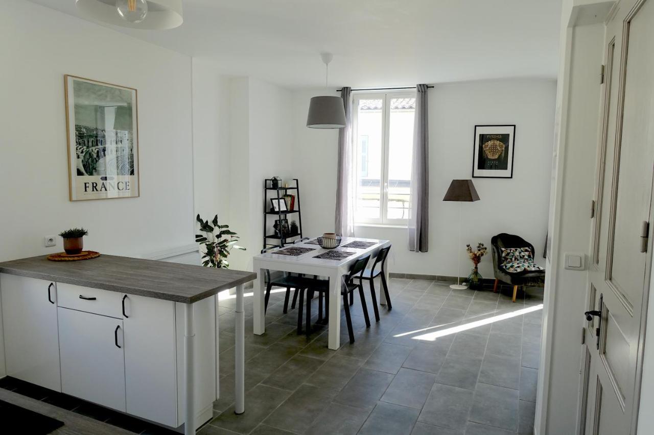 Maison Carree/Coeur Historique De Nimes - Superbe Appt 55M² מראה חיצוני תמונה