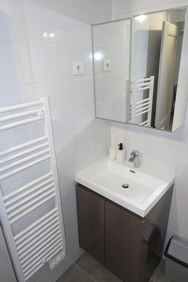 Maison Carree/Coeur Historique De Nimes - Superbe Appt 55M² מראה חיצוני תמונה
